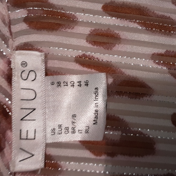 Maxi sheer animal print dress - Picture 3 of 6